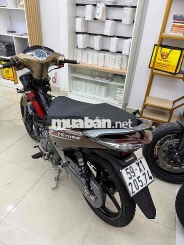 Honda Future 125i, Máy 58 máy nước, 5 Số