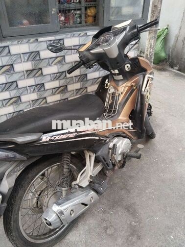 Honda Wave RSX màu Vàng đồng