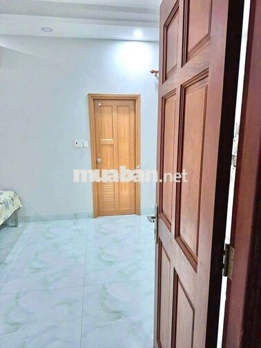 nhà 6-15m trệt 3 lầu có sân thượng 15tr
