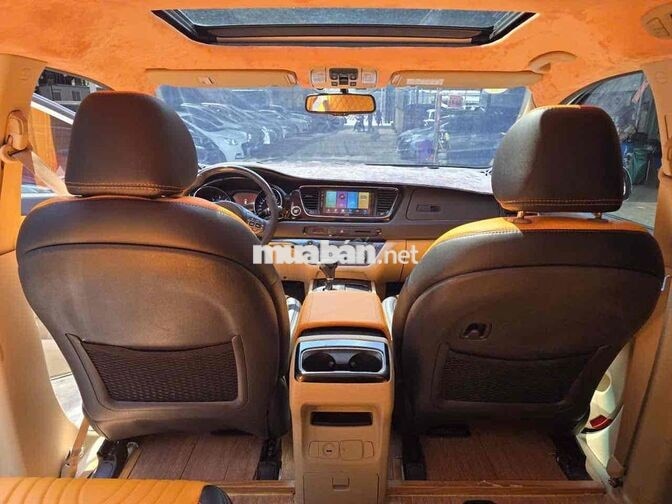 KIA Sedona 2017 bản Full