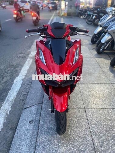 Honda Vario 160 2023 đỏ mới 90%