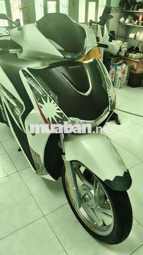 Honda SH 6124 km màu trắng đen
