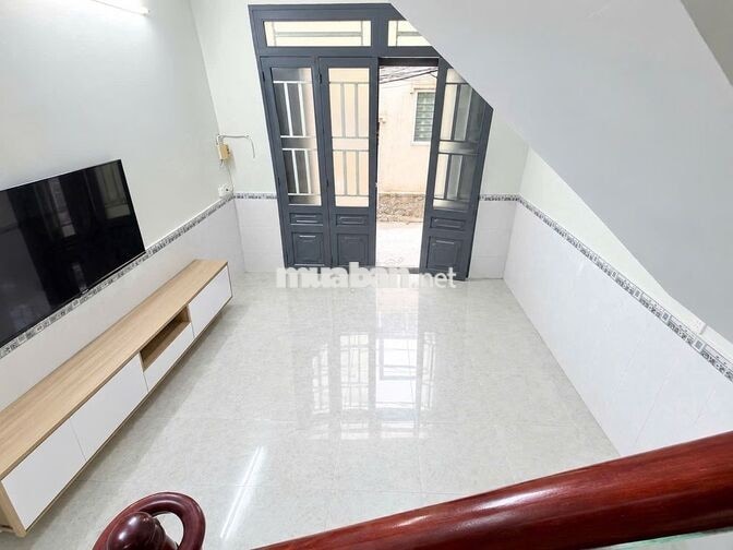 Bán Nhà Chính Chủ  P. 15 Quận 8 4p 3WC Nhà Mới