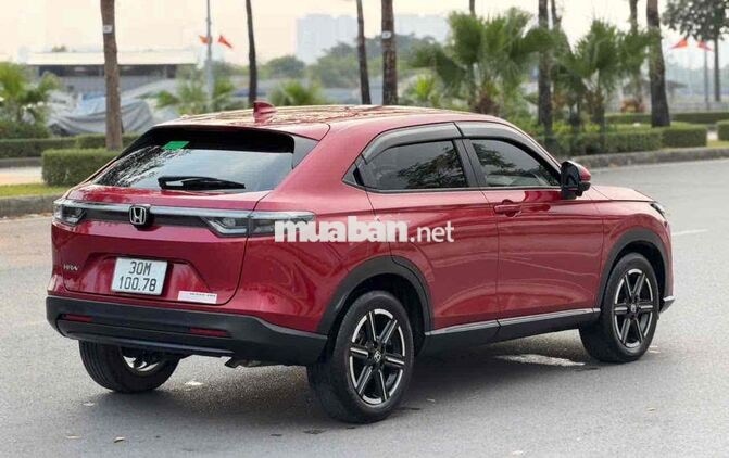 HONDA HR-V 2025 L 7000KM mới xuất sắc