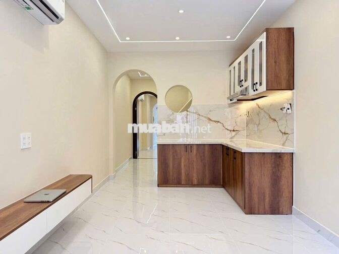 🏡 CHO THUÊ NHÀ MỚI  – 3 PN FULL NỘI THẤT – HẺM XE HƠI - NGUYỄN KIỆM
