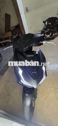 Honda Air Blade 2024 4 val dưới 8k km đen
