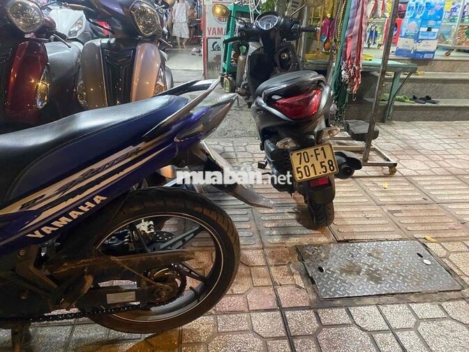 Yamaha Exciter 135 màu trắng xanh