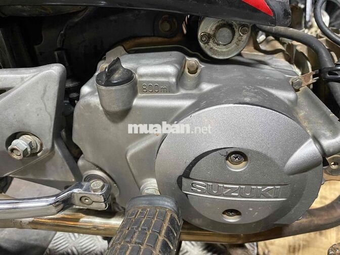 Suzuki Smash Revo 110 110cc màu đỏ đen