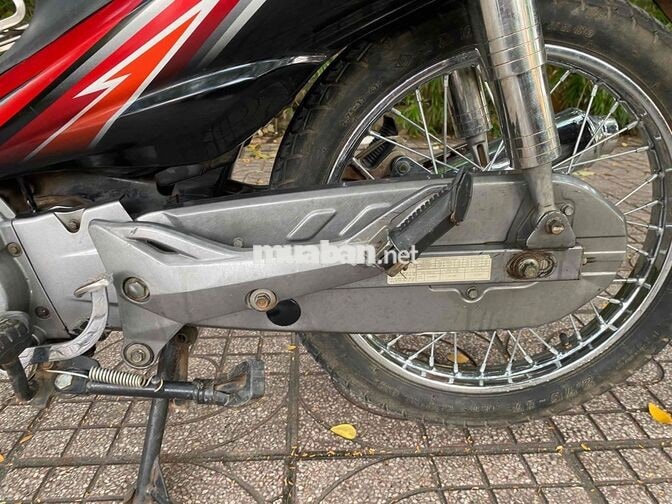 Suzuki Smash Revo 110 110cc màu đỏ đen