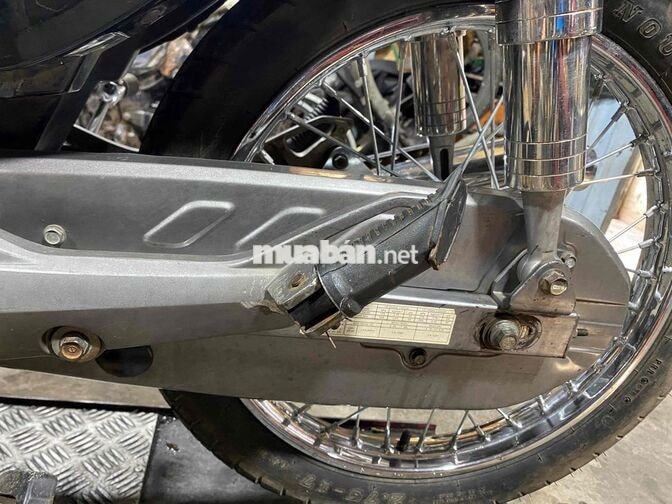 Suzuki Smash Revo 110 110cc màu đỏ đen