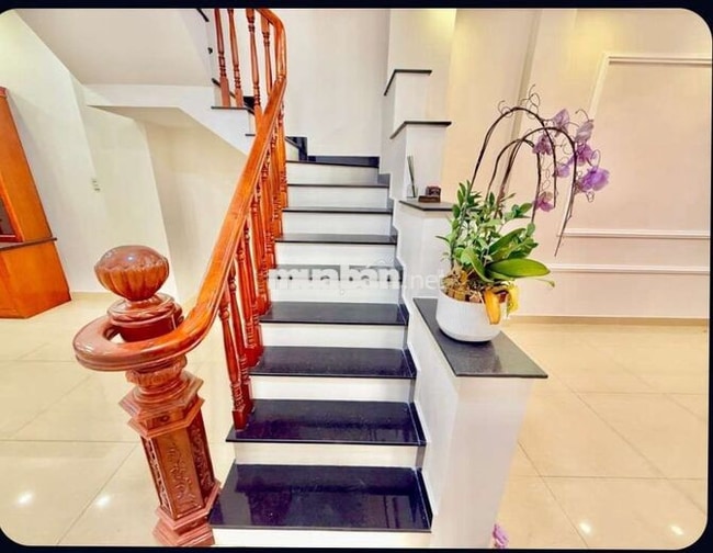 🏡 NHÀ ĐẸP HIỆP BÌNH CHÁNH – HẺM Ô TÔ – NỘI THẤT GỖ GIÁ 12.8 Tỷ