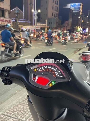 Piaggio Vespa Sprint 2023 12.000km Đen nhám