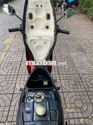 Suzuki Smash Revo 110 110cc màu đỏ đen