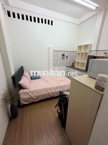 CHO THuÊ PHÒNG ĐẸP 15m2 MẶT TIỀN ĐƯỜNG NGUYỄN LÂM 3tr5
