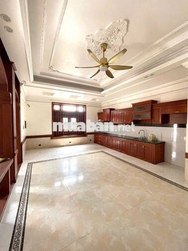 CHO THUÊ BIỆT THƯ NHÀ VƯỜN 700M AN PHÚ NGAY CẦU VƯỢT 550