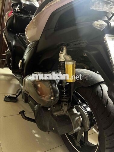 Yamaha NVX Xám đen