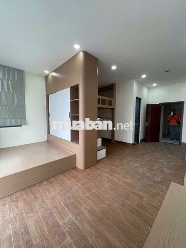 Duplex 2 Chỗ Ngủ-Phan Huy Ích Gần Emart-Full Nội Thất-Thang Máy-Hầm Xe