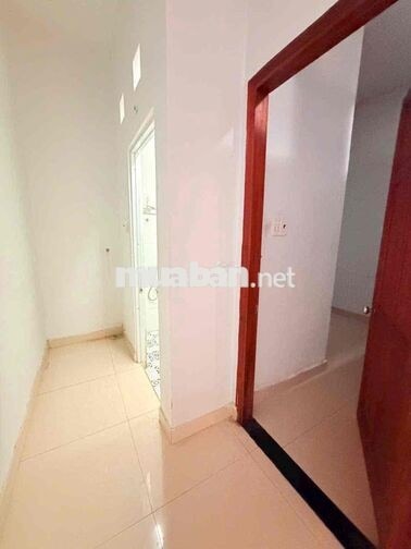 NHÀ 1/ HÀ HUY GIÁP_NGAY NGÃ TƯ GA_3PN_ HẺM XE HƠI