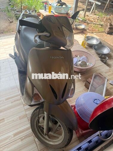 Honda Lead màu nâu có giấy tờ