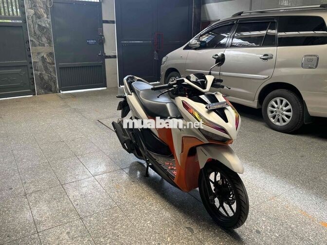 Honda Vario 2021 125cc trắng cam