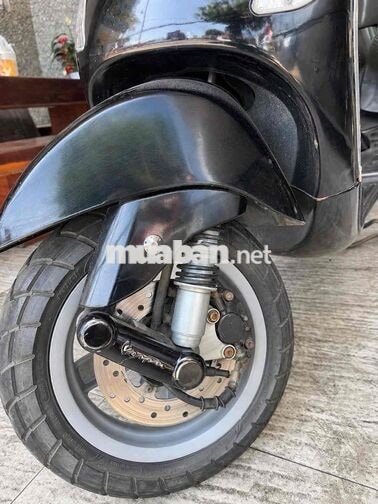 Piaggio Vespa LX 150 màu Đen