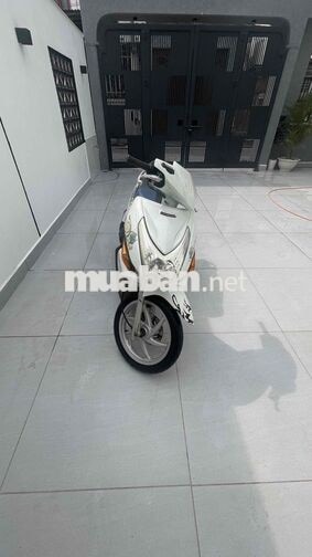 HONDA CLICK 2010 MÀU TRẮNG