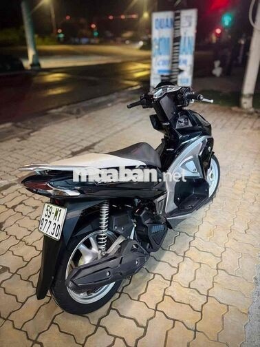 Honda Air Blade Đen bạc
