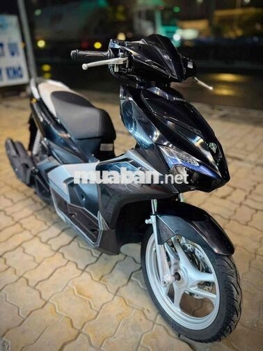 Honda Air Blade Đen bạc