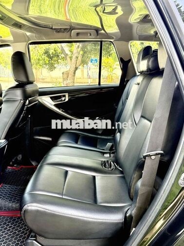 Toyota Innova 2018 Venture Đen