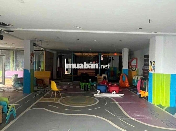 Cho thuê mặt bằng mặt tiền đường số 12 Tạ Quang Bửu P. Bình Đông TPHCM