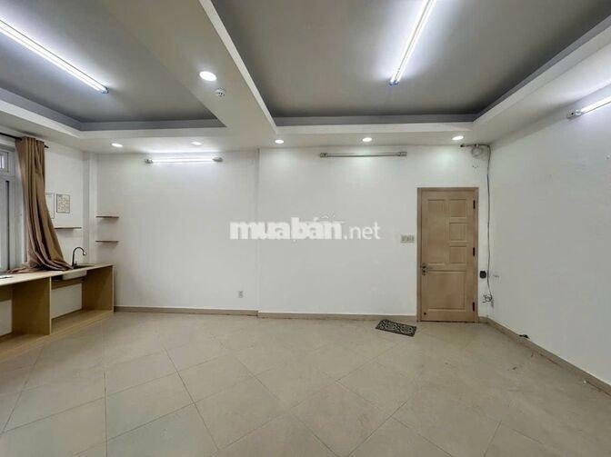 🏢 CHO THUÊ SÀN VĂN PHÒNG MẶT TIỀN NƠ TRANG LONG – 45M²