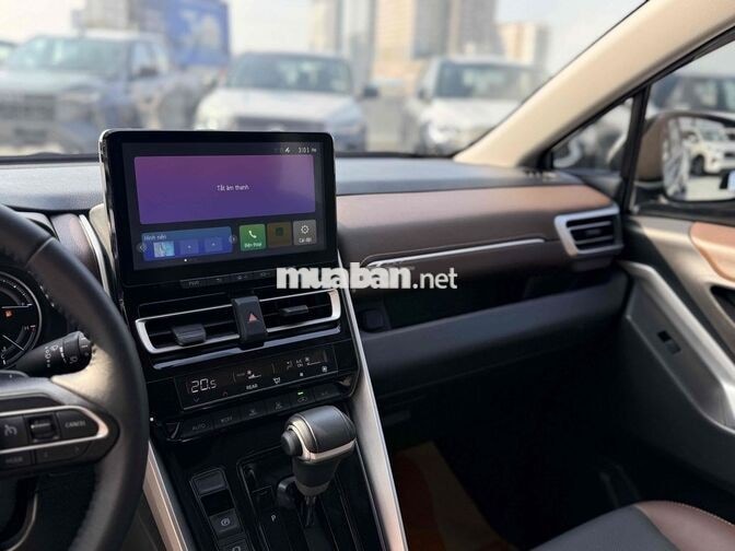 Toyota Innova Cross 2025 2.0V - Thương Lượng tốt