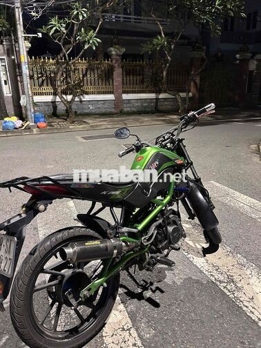 Kymco K-Pipe 50cc màu xanh lá