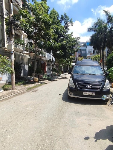 Tôi cần bán nhà Biệt Thự công viên đường Đặng Thùy Trâm giá 22 tỷ