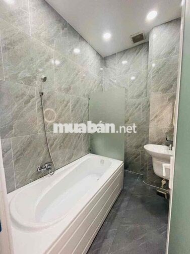 cho thuê nhà có nội thất cao cấp