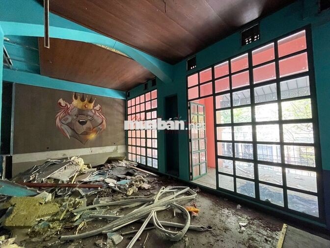  VIP Đồng Khởi, Quận 1! Sàn 300m², ngang 8m, giá chỉ 75TR!
