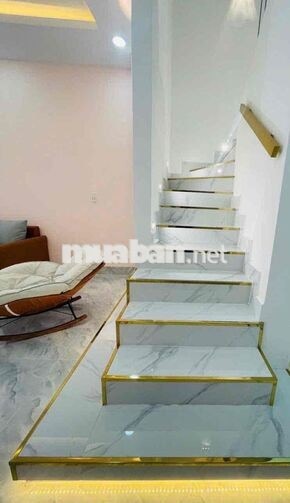cho thuê nhà có nội thất cao cấp