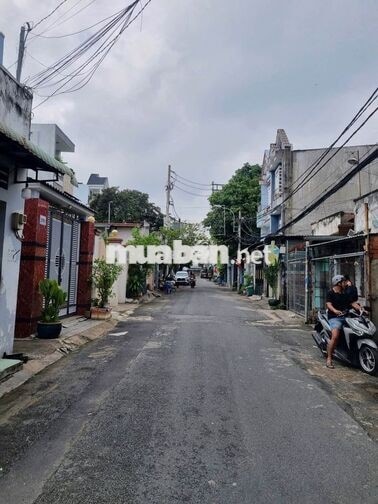 Bán nhà 4 tầng 117.5m2 MT Hiệp Thành 12 Quận 12