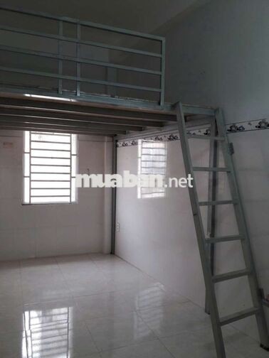PHÒNG + GÁC + WC RIÊNG + CỬA SỔ SẠCH, MÁT