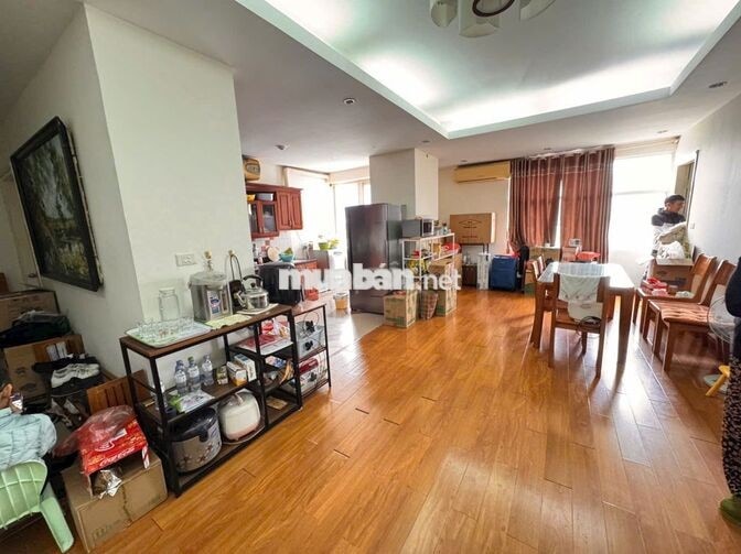 CĂN HỘ 3PN TRUNG TÂM BA ĐÌNH - 125M² GIÁ 15TR - CÓ SẴN ĐỒ CƠ BẢN