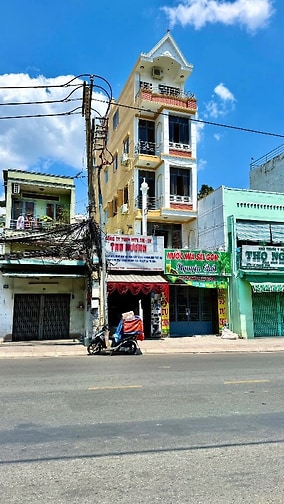 BÁN NHÀ MT 406 ĐƯỜNG PHAN VĂN TRỊ, Q. BÌNH THẠNH 