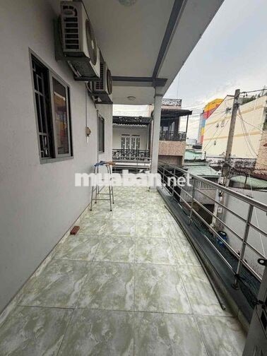 NGAY TRẠM Y TẾ PHƯỜNG LINH TÂY - CHỢ THỦ ĐỨC 3 TẦNG 4PN 3WC Ở + VPCTY
