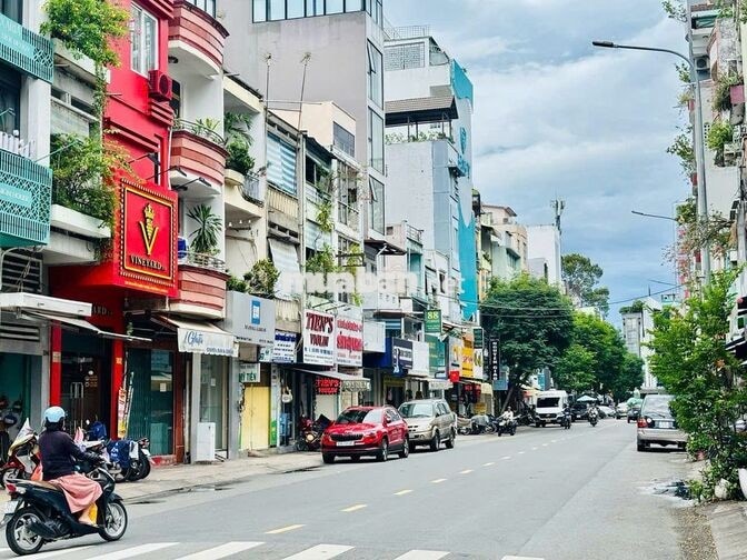 GÓC 2 MẶT TIỀN NGUYỄN THIỆN THUẬT – QUẬN 3 - 10x4m - 4 TẦNG - 50 TRIỆU