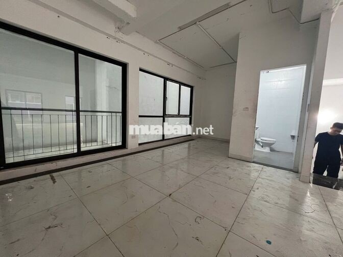 40tr/tháng Cho thuê LK Trung Văn 110m2 x 5 tầng thông sàn, thang máy