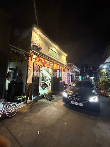 bán nhà tam binh thu đức ( gần chọ đầu mối)