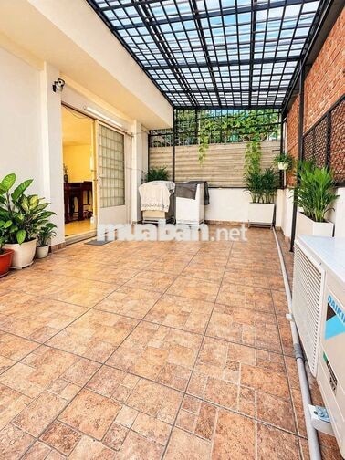 Cho thuê nhà P. Hòa Hưng, Q.10 – HẺM XE HƠI, VỊ TRÍ THUẬN TIỆN