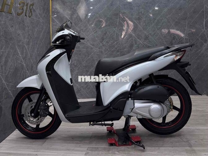 HONDA SH 150I 2011 TRẮNG ĐEN