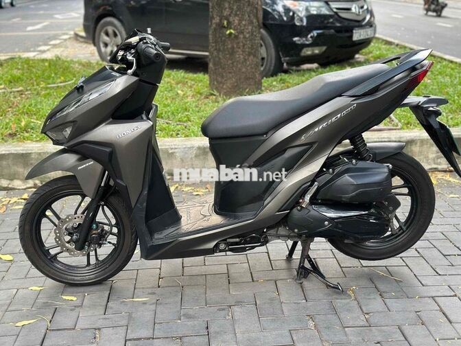 Honda Vario 150 2018  màu xám hỗ trợ góp