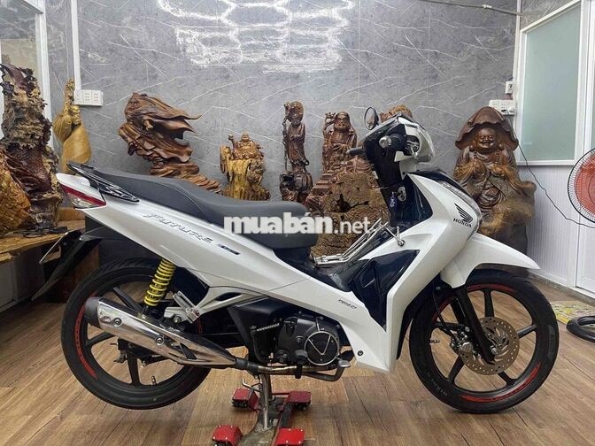 HONDA FUTURE đời 2024 chính chủ bstp . odo 16k