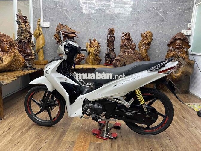 HONDA FUTURE đời 2024 chính chủ bstp . odo 16k